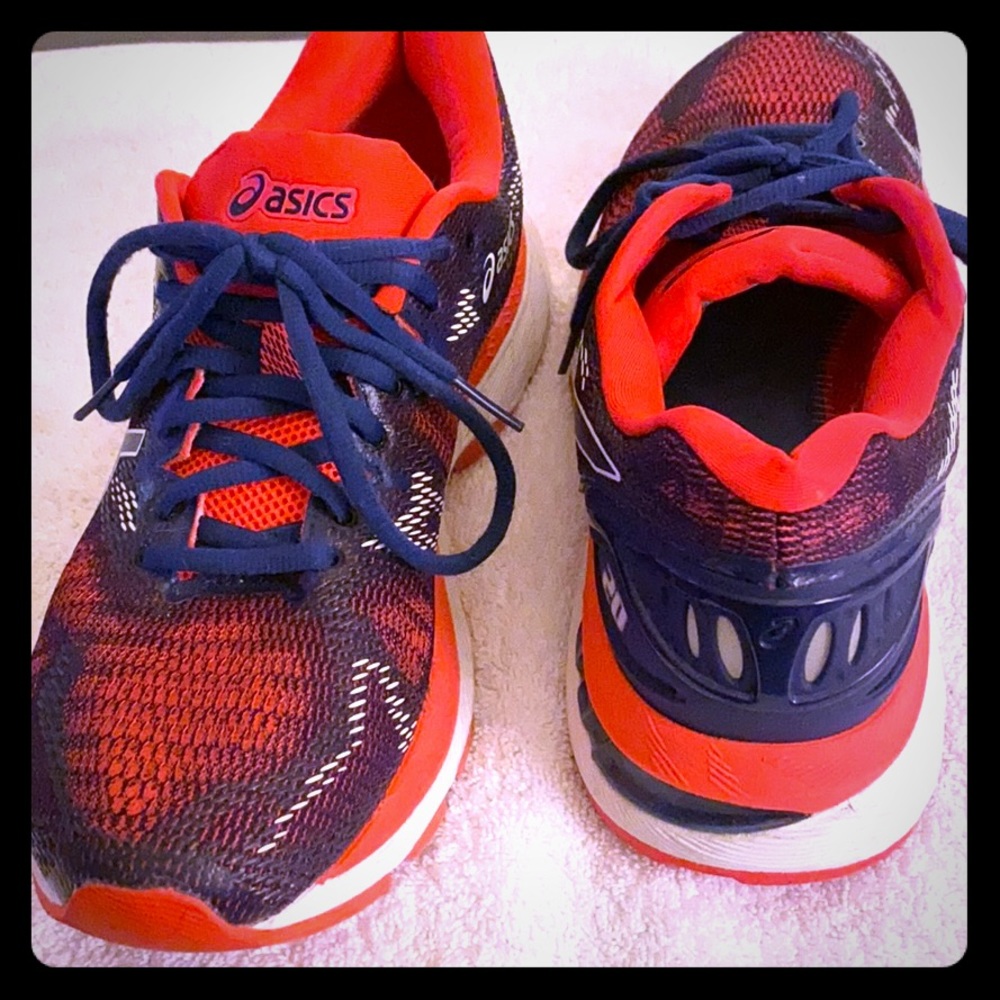 ASICS gel nimbus 20 size 8.5